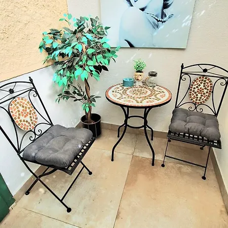 Mala Apartment